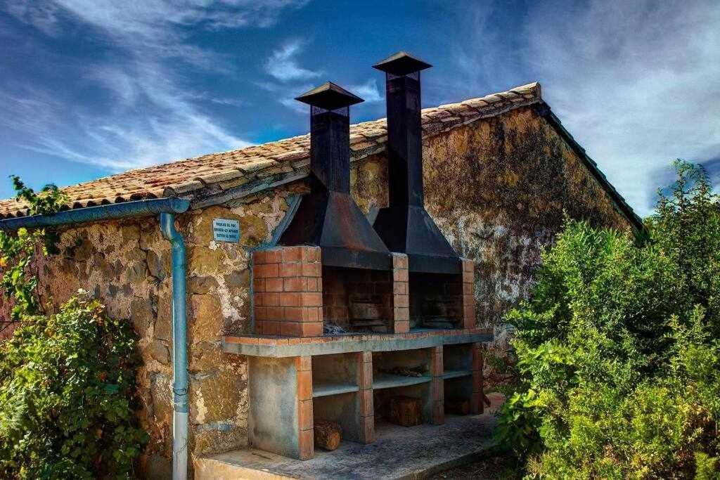 Masia Mas D'En Bosch Lleida Bagian luar foto